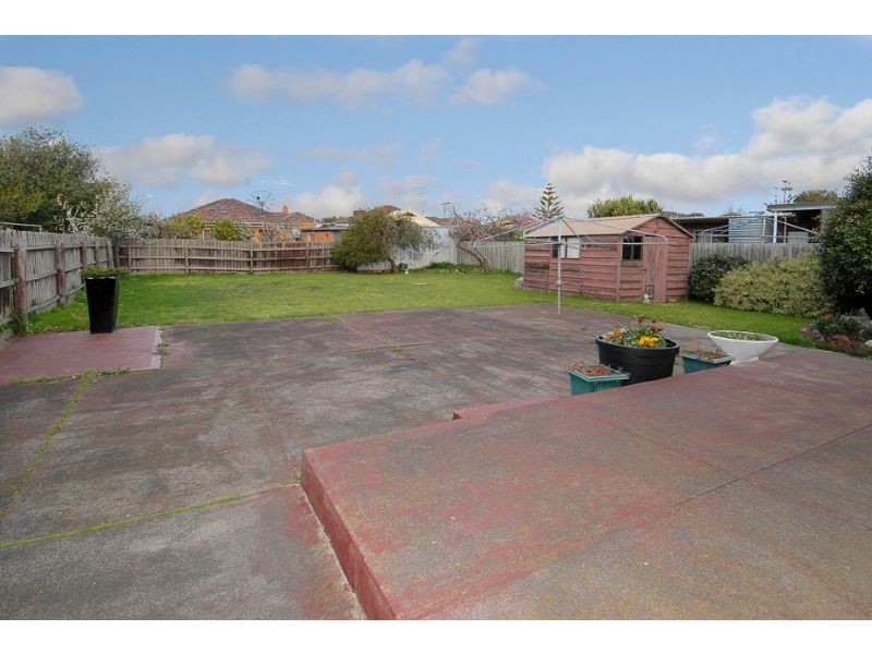 6 Glen Street, Glenroy VIC 3046