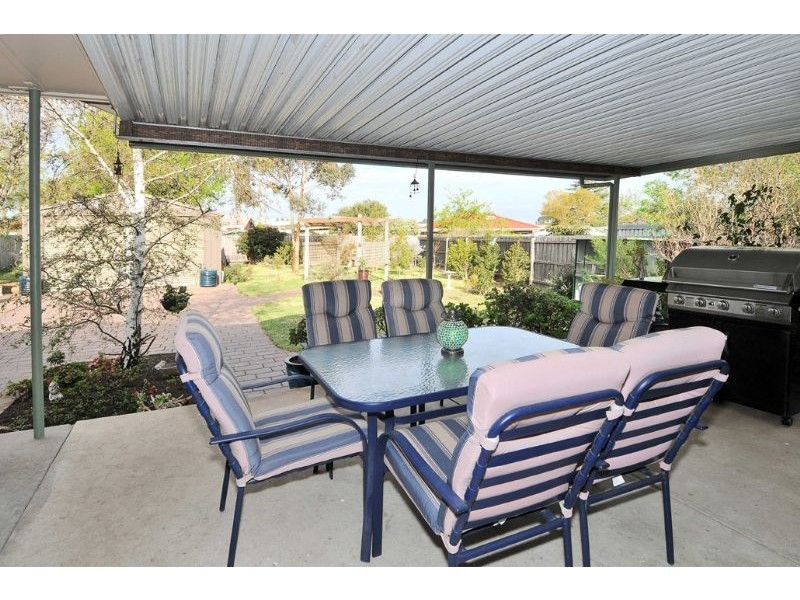 3 Fraser Court, Jacana VIC 3047