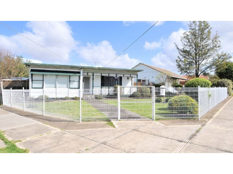 105 Waranga Crescent, Broadmeadows VIC 3047