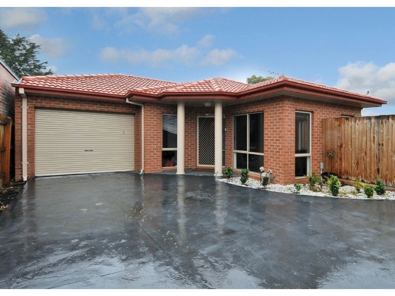2/3 Mitchell Court, Glenroy VIC 3046
