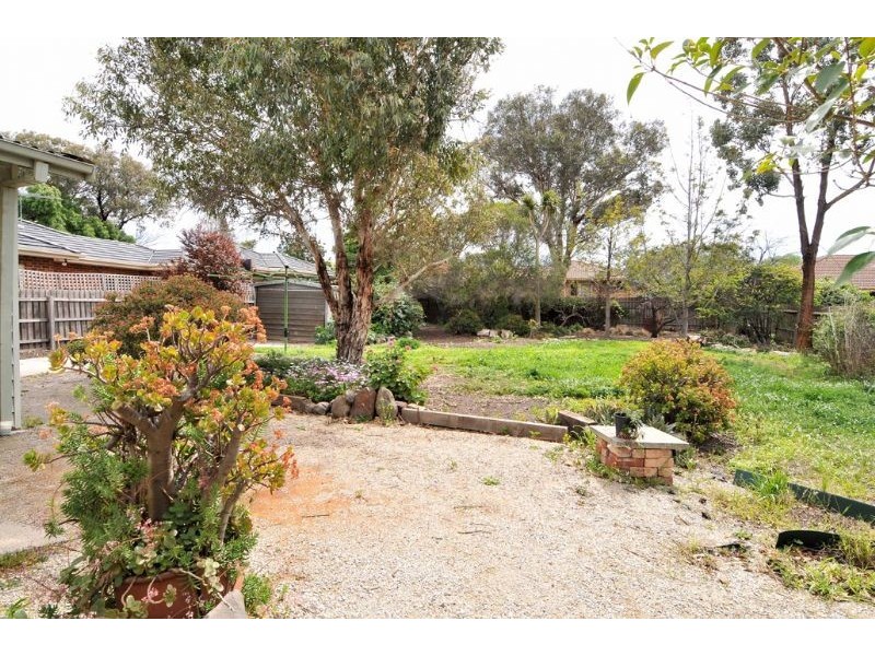 44 Gladstone Parade, Glenroy VIC 3046