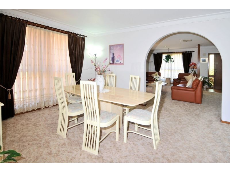 3 The Loop, Hadfield VIC 3046