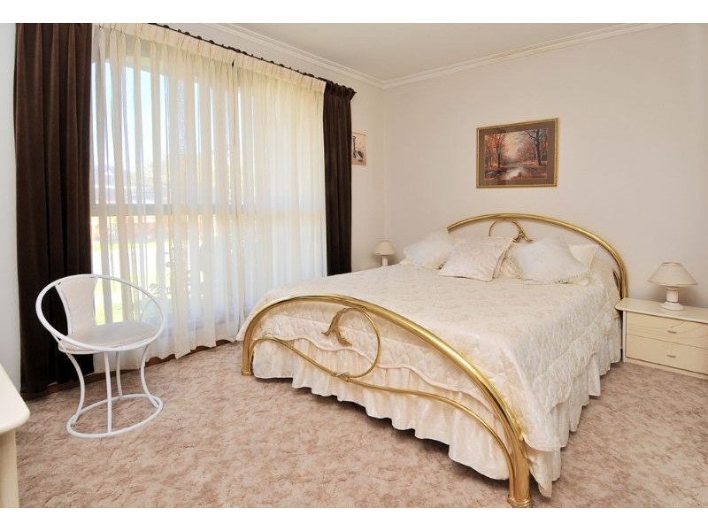 3 The Loop, Hadfield VIC 3046