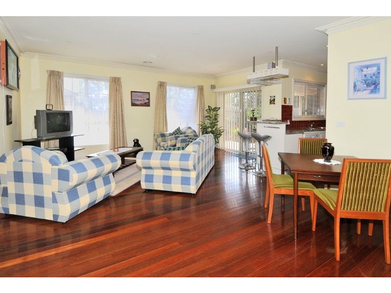 15 Andrew Street, Glenroy VIC 3046