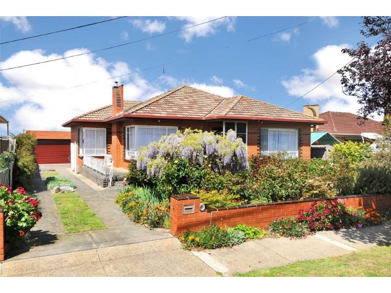 26 Eucra Street, Hadfield VIC 3046