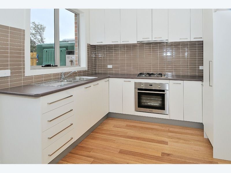 3/82 Glen Street, Glenroy VIC 3046