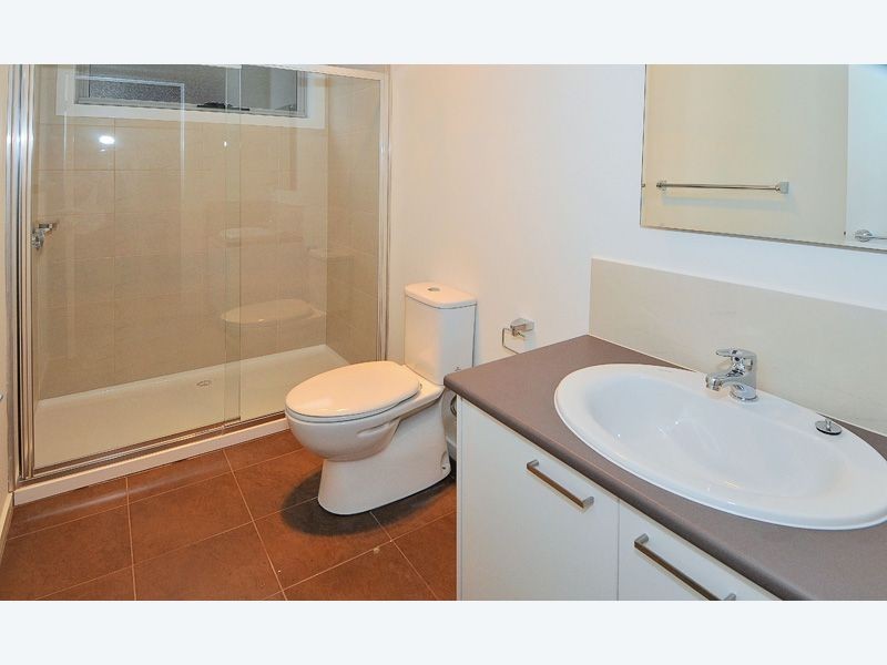 3/82 Glen Street, Glenroy VIC 3046