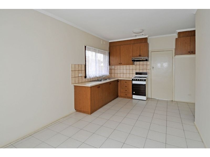 136 East Street, Hadfield VIC 3046