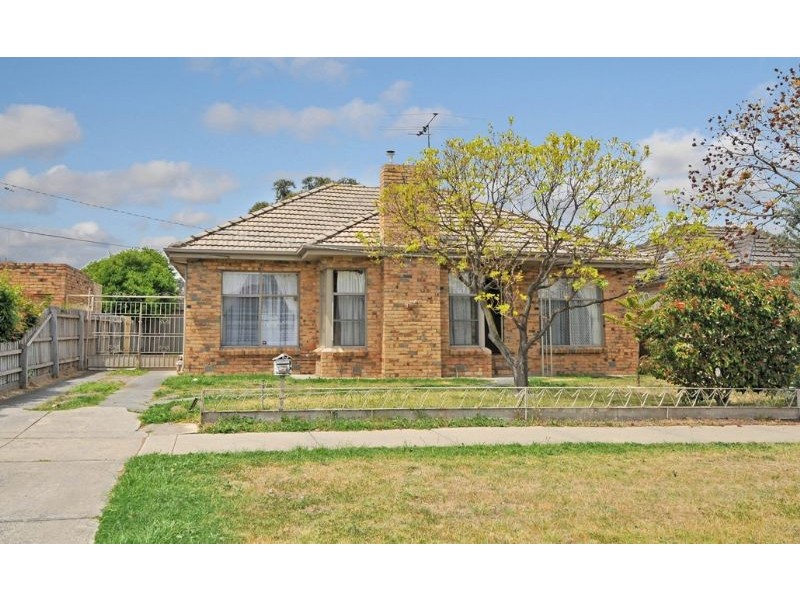 136 East Street, Hadfield VIC 3046
