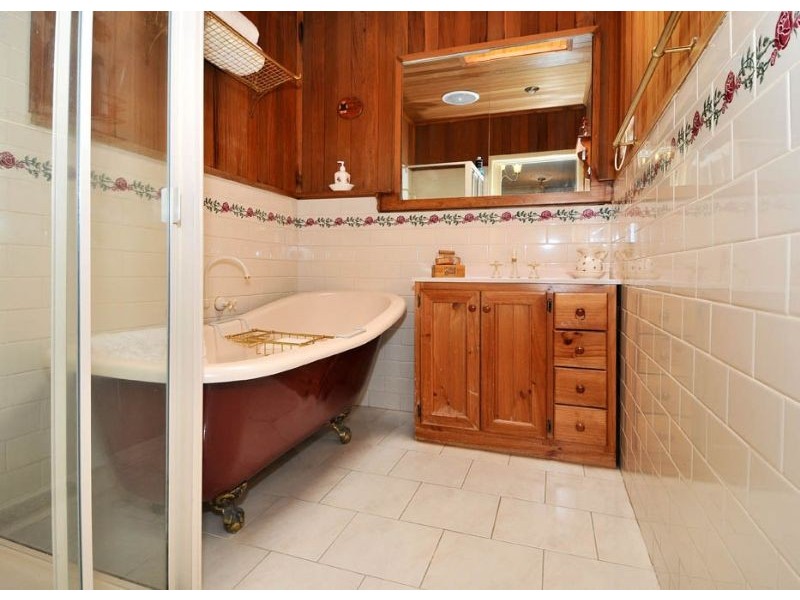 7 Southbox Court, Hadfield VIC 3046