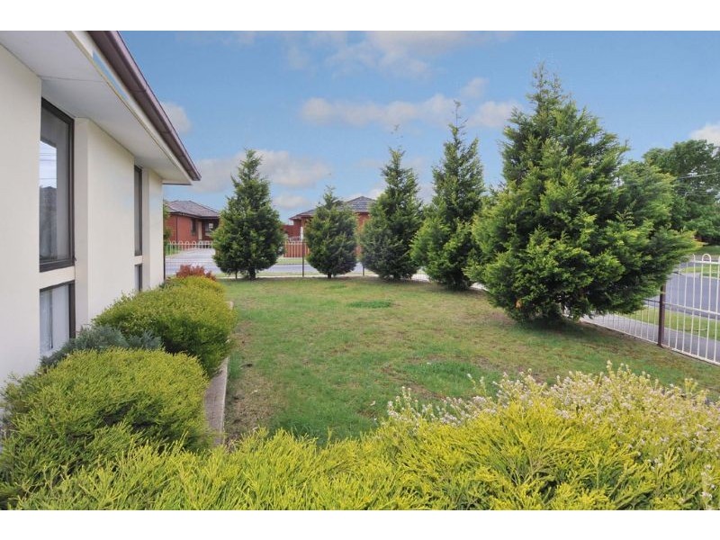 2 Greta Court, Broadmeadows VIC 3047