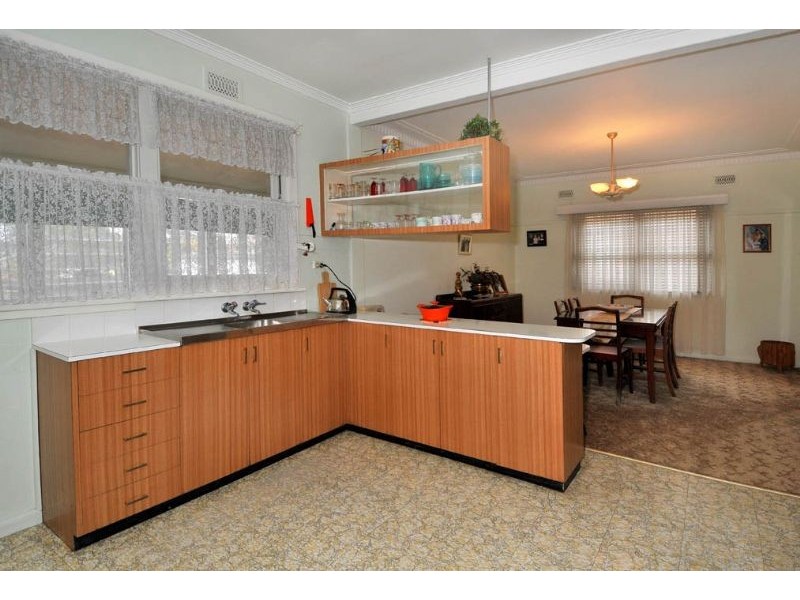 79 Park Street, Oak Park VIC 3046