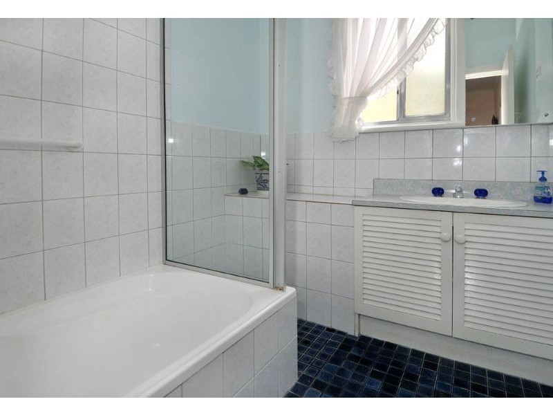 79 Park Street, Oak Park VIC 3046