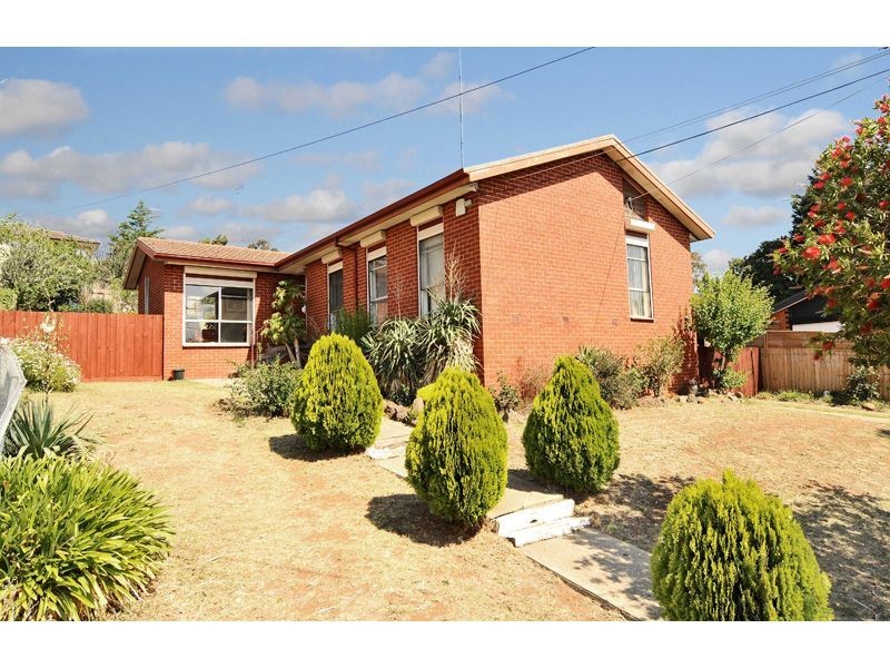 102 Ripplebrook Drive, Broadmeadows VIC 3047