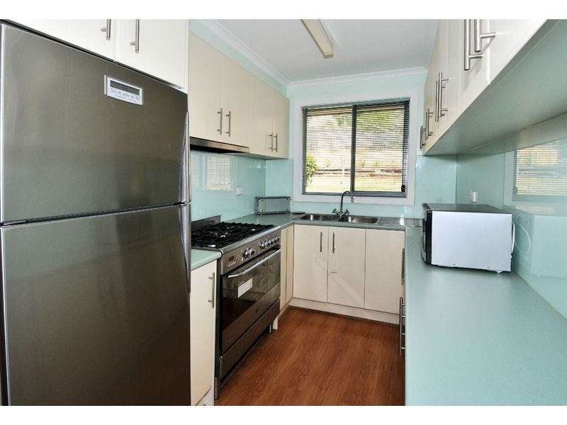 102 Ripplebrook Drive, Broadmeadows VIC 3047