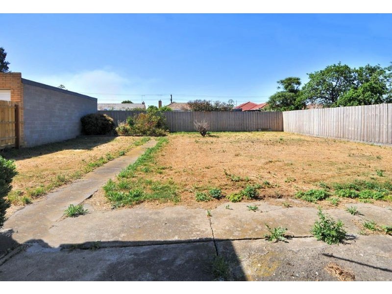 20 Finchley Avenue, Glenroy VIC 3046