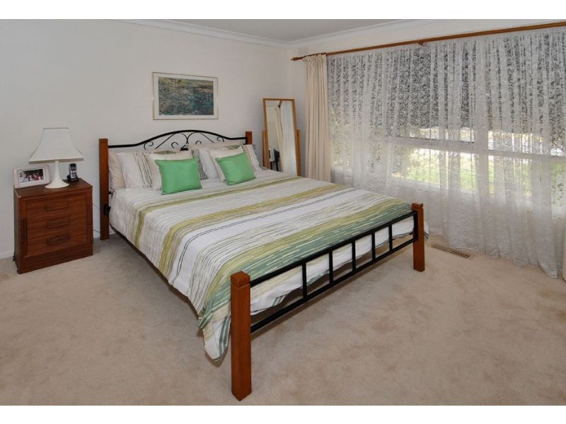 8 Watkins Street, Fawkner VIC 3060