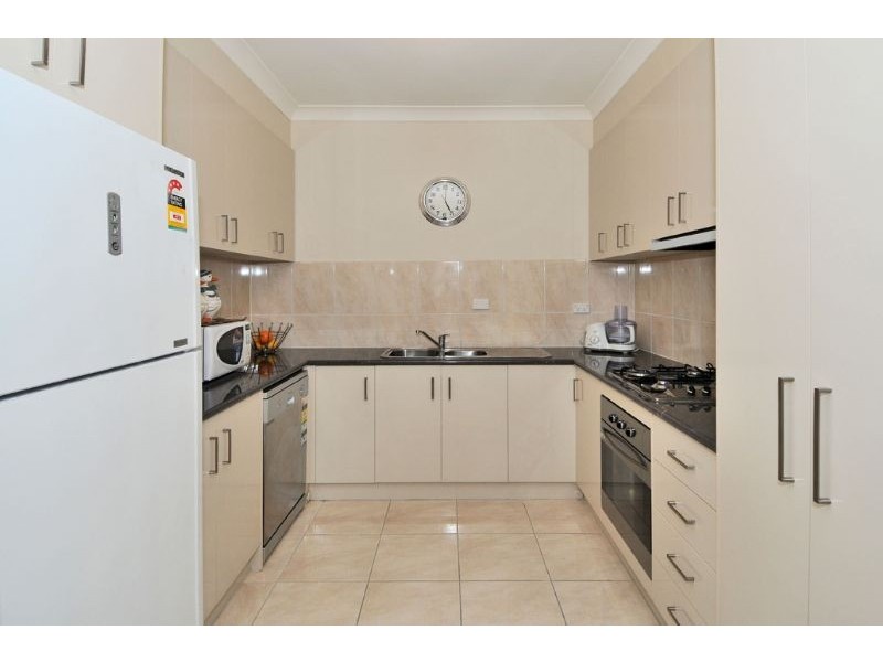 2/4 Cooper Street, Broadmeadows VIC 3047
