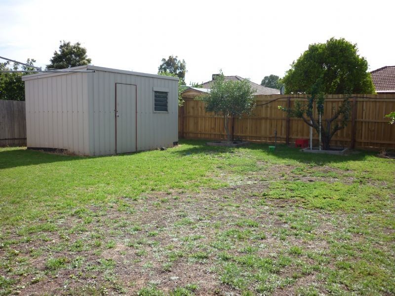 32 Jennifer Street, Fawkner VIC 3060