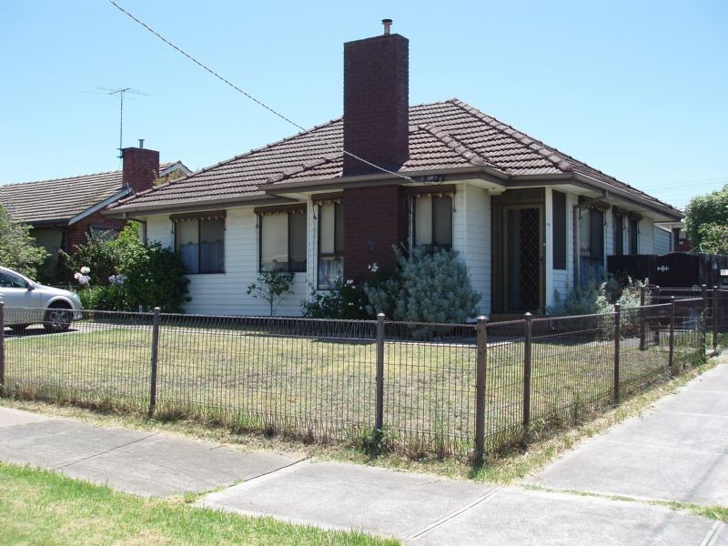 14 Mitchell Street, Glenroy VIC 3046