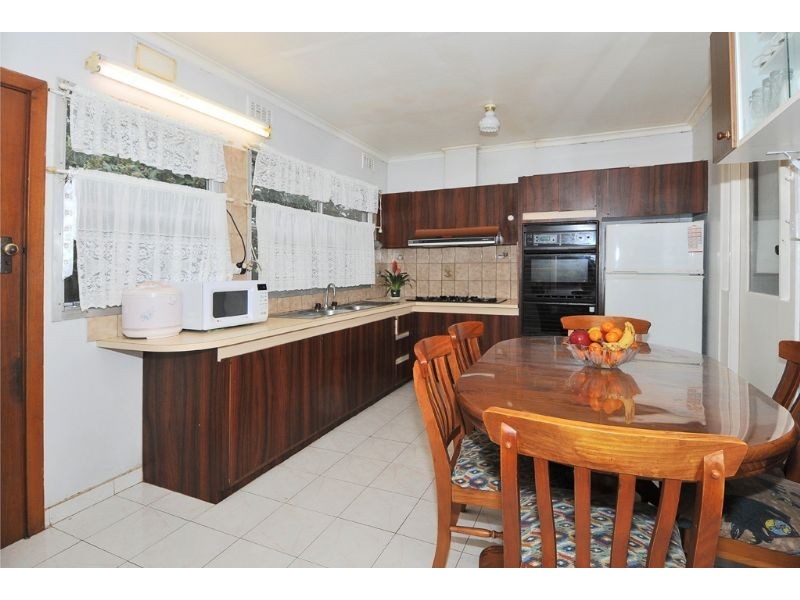 9 Gosford Crescent, Broadmeadows VIC 3047
