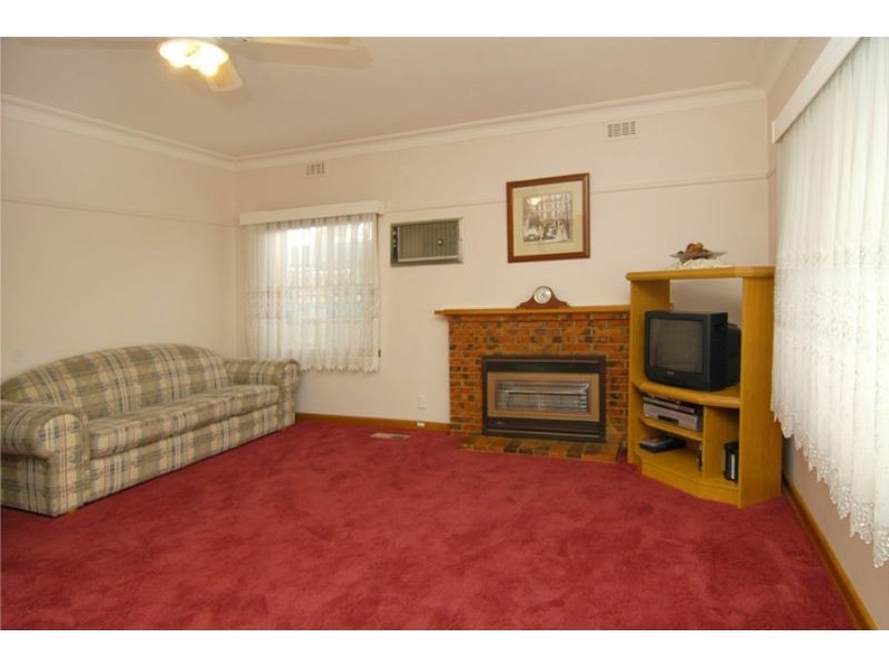 1/16 William Street, Glenroy VIC 3046