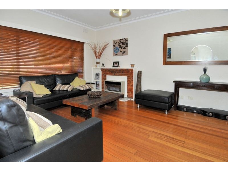 99 Hilton Street, Hadfield VIC 3046