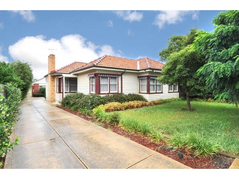 67 Melbourne Avenue, Glenroy VIC 3046