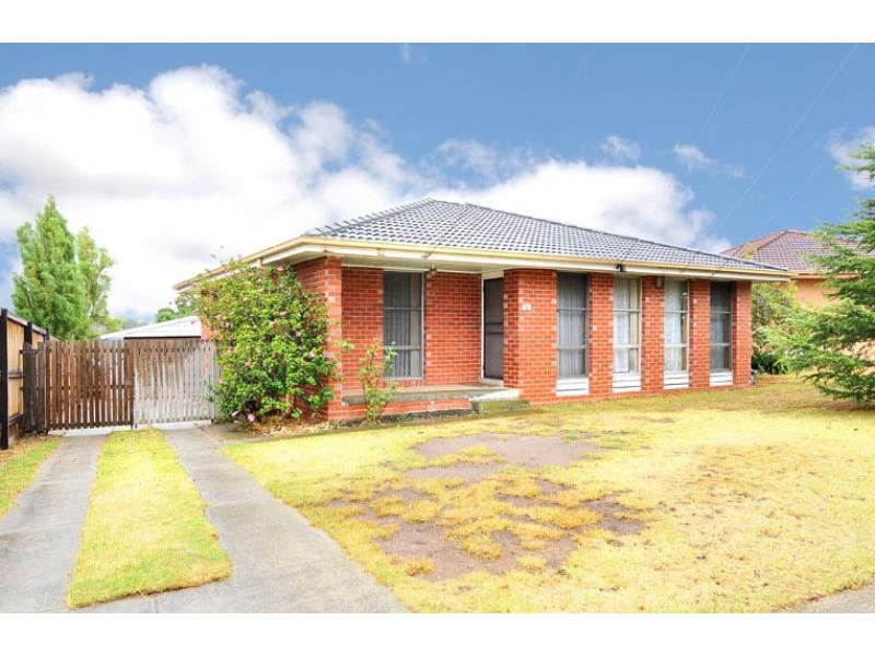 10 Rosebud Crescent, Broadmeadows VIC 3047