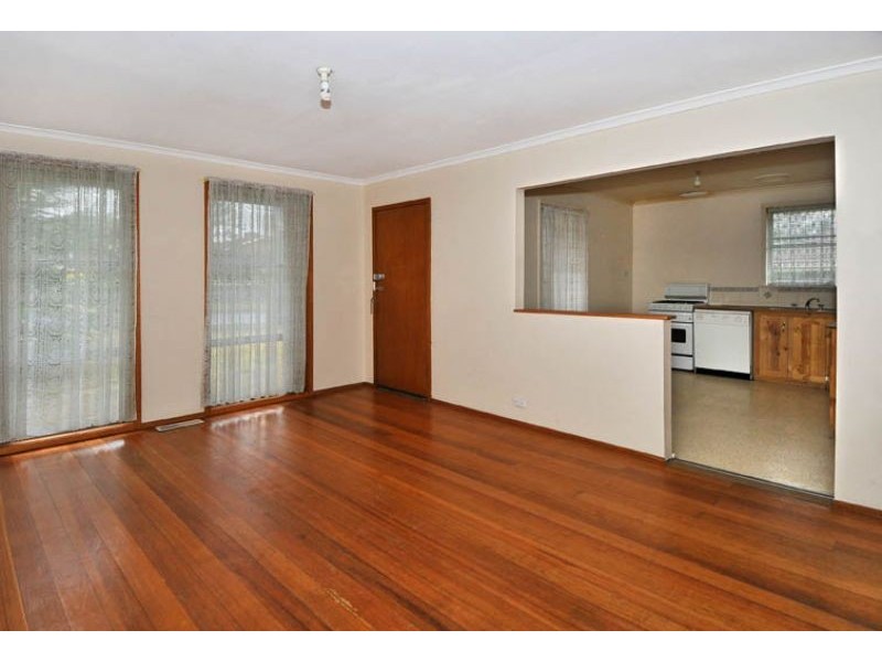 10 Rosebud Crescent, Broadmeadows VIC 3047