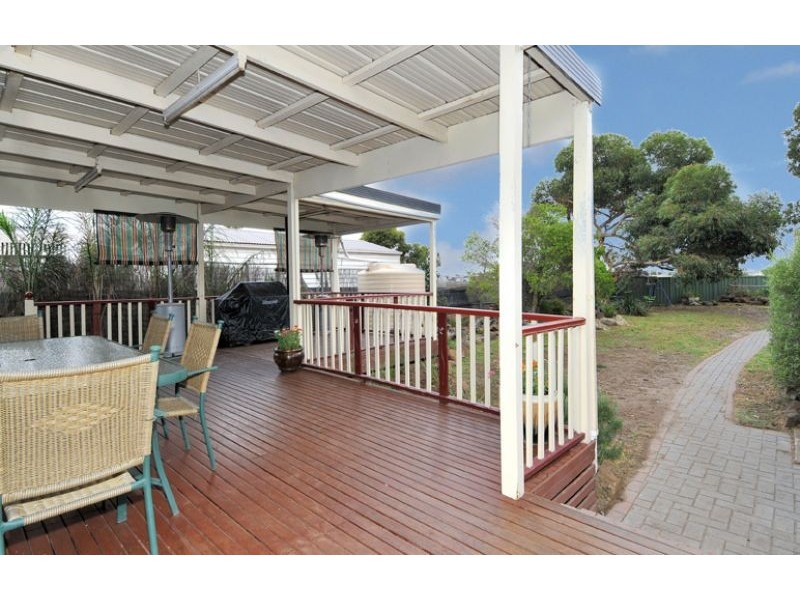 135 Loongana Avenue, Glenroy VIC 3046
