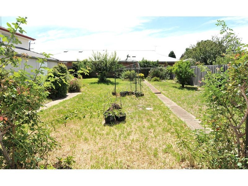 70 Glenroy Road, Glenroy VIC 3046