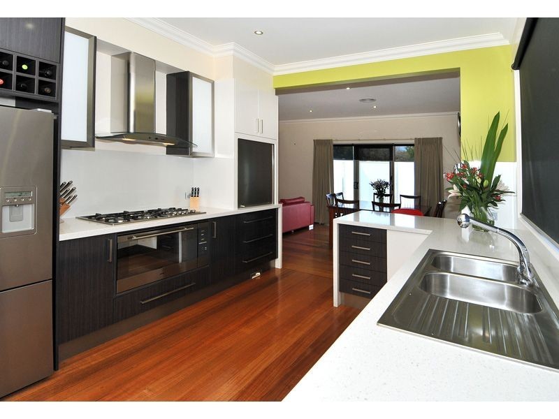 71 Vincent Street, Oak Park VIC 3046