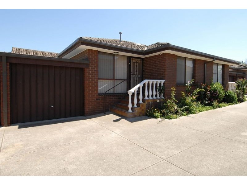 2/24 Grandview Street, Glenroy VIC 3046