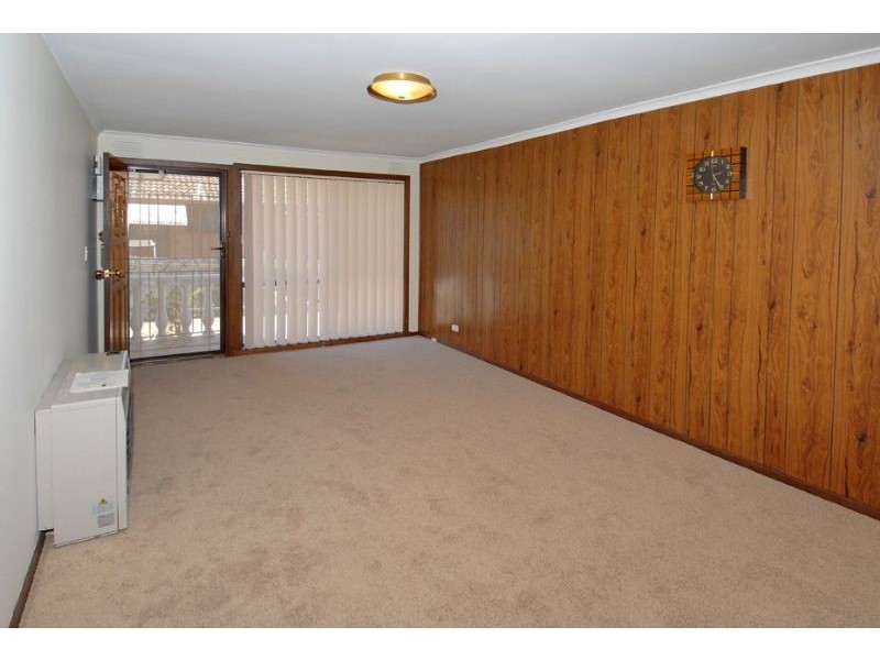 2/24 Grandview Street, Glenroy VIC 3046