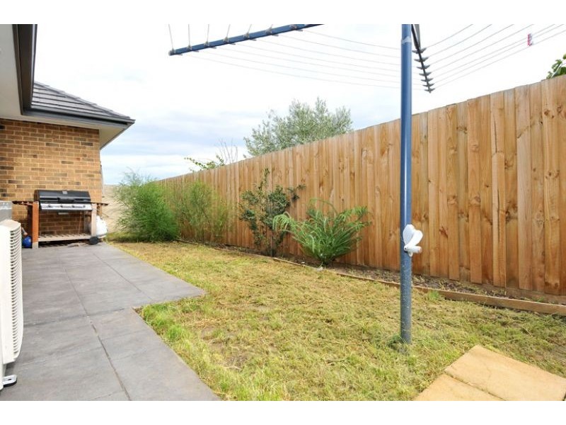 2/59 Paget Avenue, Glenroy VIC 3046