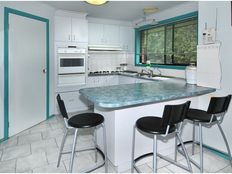 10 Lawry Place, Meadow Heights VIC 3048