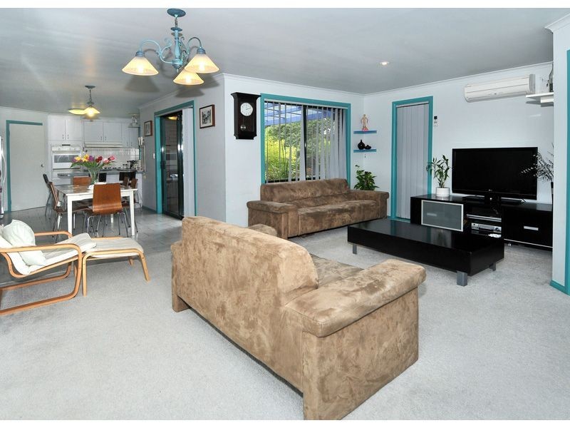 10 Lawry Place, Meadow Heights VIC 3048