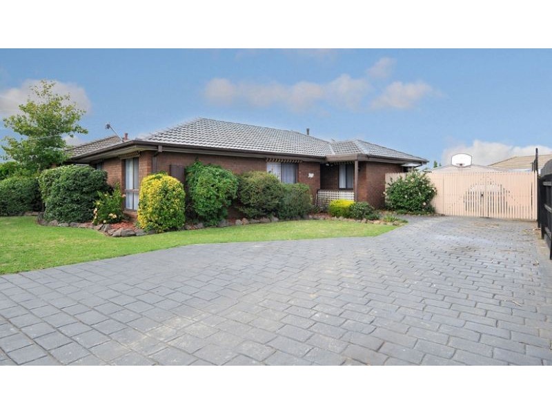 104 Rokewood Crescent, Meadow Heights VIC 3048