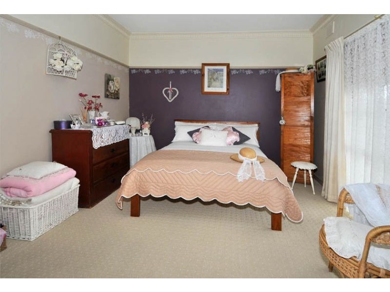 5 Surrey Street, Hadfield VIC 3046