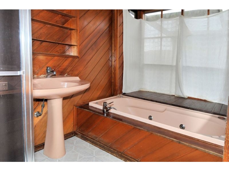 80 South Street, Hadfield VIC 3046