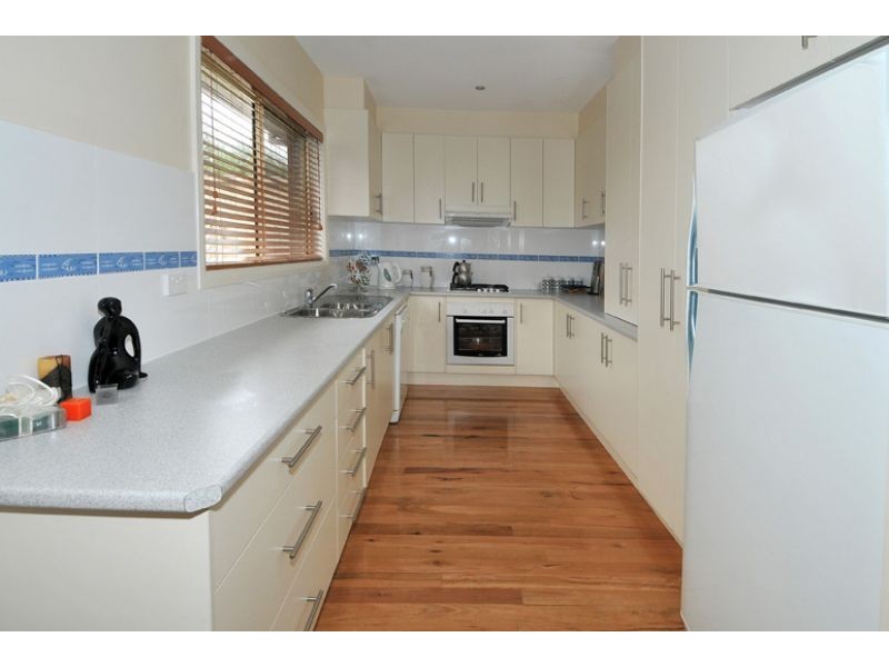 8 Davies Street, Hadfield VIC 3046