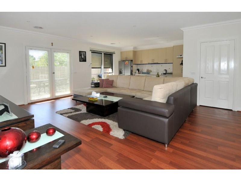 2/43 Hartington Street, Glenroy VIC 3046