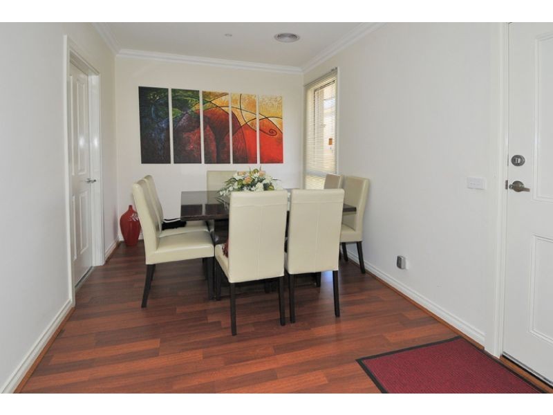 2/43 Hartington Street, Glenroy VIC 3046