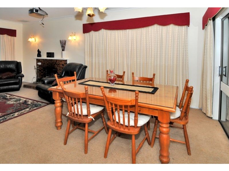 736 Pascoe Vale Road, Glenroy VIC 3046