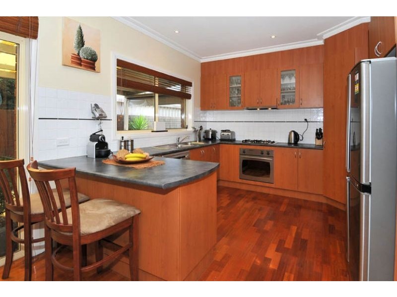 2/48 Isla Avenue, Glenroy VIC 3046