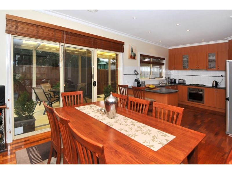 2/48 Isla Avenue, Glenroy VIC 3046