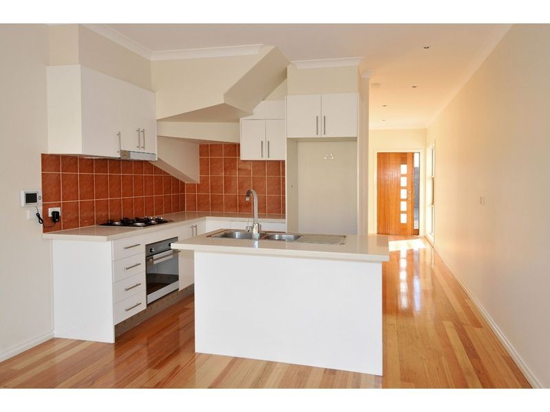 1/70 Major Road, Fawkner VIC 3060