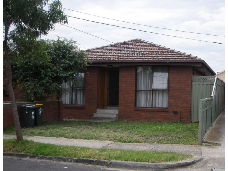 1/22 Balloan Street, Coburg VIC 3058