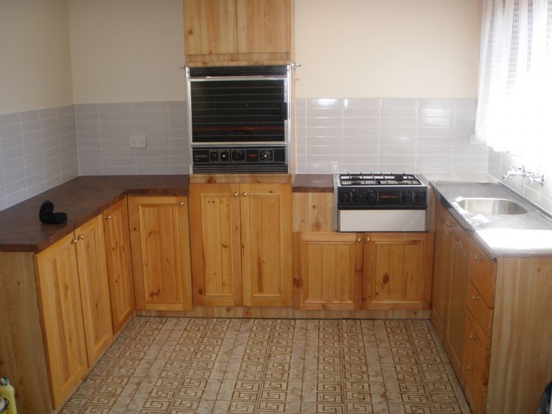 1/22 Balloan Street, Coburg VIC 3058